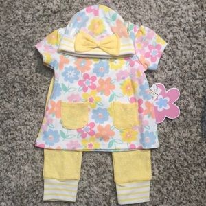 NEW! Girls Infant 3pc Set - Cap, Top & Pant Flower Size 3-6MO
